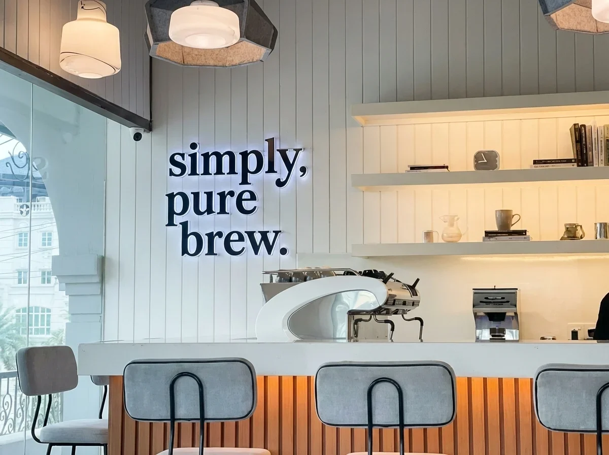 Backlit_Letters__Lobby_Reception_Signs__Restaurants_QSR__2
