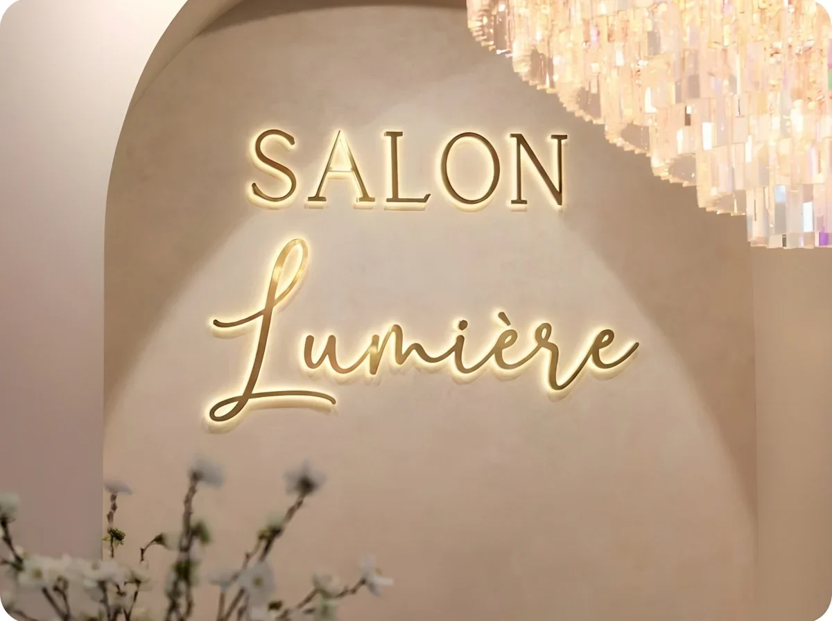 Backlit_Letters__Storefront_Channel_Letters__Restaurants_QSR__109