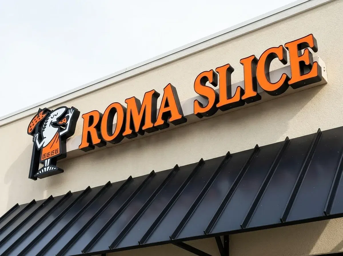Front_Lit_Channel_Letters__Storefront_Channel_Letters__Restaurants_QSR__93